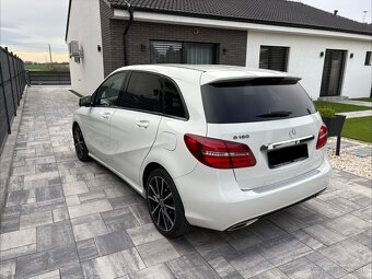 Mercedes B 180 - 5