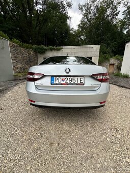 Škoda superb 3 L&K 140kw 4x4 - 5
