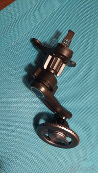 Dva nové magnetické držiaky na mobil - 5