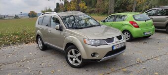 Mitsubishi Outlander 2.0 TDI 103 kw - 5