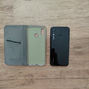 Mobilný telefón Huawei P20 LITE - 5