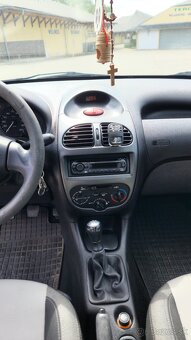 Peugeot 206 - 5