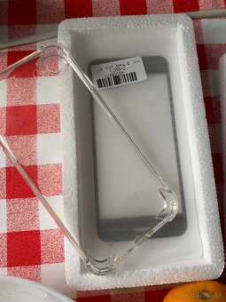 Iphone SE 2020 64GB 80% kapacita - 5
