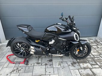 Ducati Diavel V4 2024 - 5