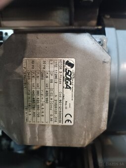 Skrutkovy kompresor Schneider - 5
