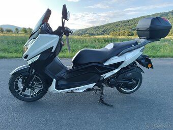 ADAMOTO MAXI T9 125cm3 - 5