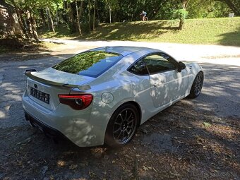 Toyota GT86 2.0-TOP STAV-NAVI-SPORT - 5