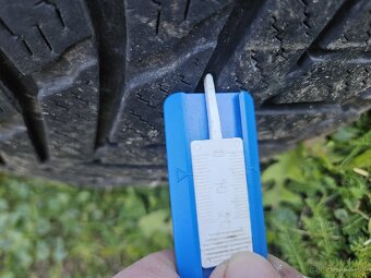 Predám sadu hliníkových diskov so zimnými pneumatikami - 5