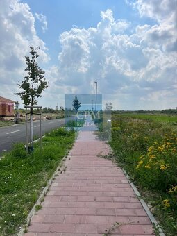 Ponúkame na predaj lukratívny stavebný pozemok v Modre s krá - 5