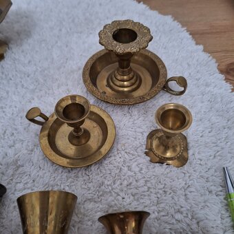 Mosadzné vázičky, svietniky, zvonček... - 5