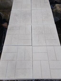 Terasová chodnikova dlažba - 5