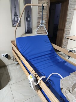 Elektrická polohovateľná posteľ s antidekubitným matracom - 5