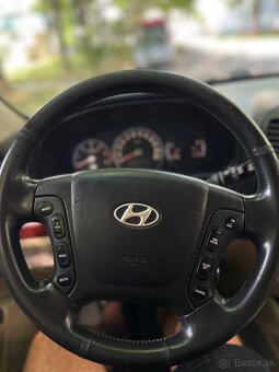 Hyundai Santa Fe - 5