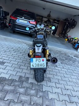 Yamaha XJR 1300 Racer - 5