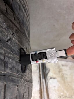 Hankook 285/40R21 - 5