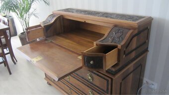 Zreštaurovaná starožitný provinčný sekretár - 5