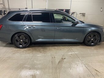 Škoda superb combi 2,0 TDi, dsg - 5