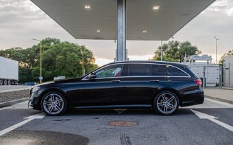 Mercedes Benz E350d 4x4 AMG - 5