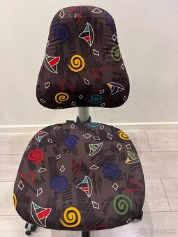 Detská rastúca stolička ergonomická, nastaviteľná - 5