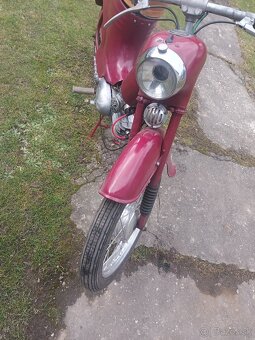 Motocykl Jawa 555 - 5