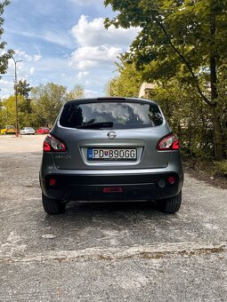 Nissan Qashqai 1.6 benzín, 2012 - 5
