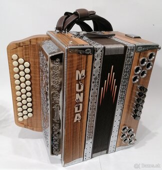 Heligónka Munda - 5