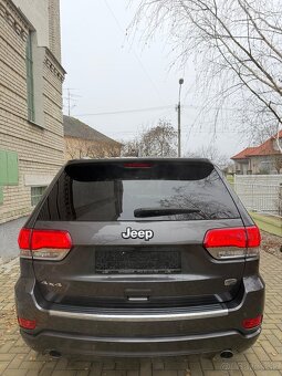 Jeep Grand Cherokee Overland - 5