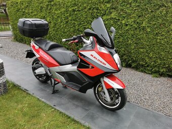 Gilera GP 800 - 5