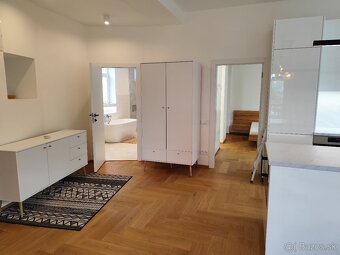 Staré mesto - Továrenská 18, 74 m2 na prenájom - 5