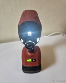 AKU razovy uťahovák HILTI - 5
