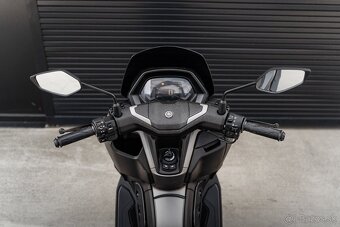 Prenájom skútra Yamaha NMAX 125 - 5
