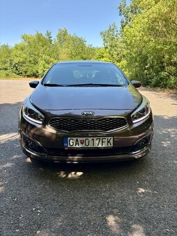 KIA Cee’d 1.4 MPI Gold - 5