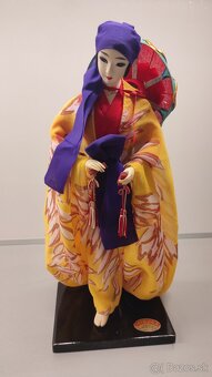 Japonská bábika s klobúkom - 5