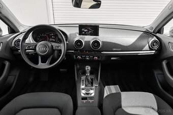 Audi A3 Sportback 35 1.5 TFSI COD Basis S tronic - 5