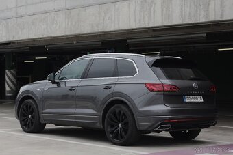 Volkswagen Touareg 3.0 TDI V6 R-Line 4Motion - 5