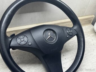 Predam volant Mercedes - 5