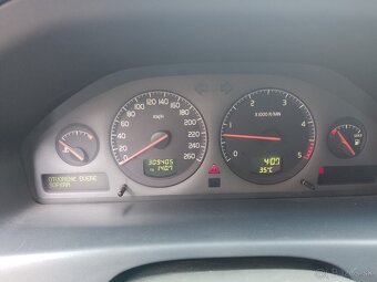 V70 D5 - 5
