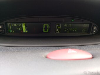 Xsara Picasso 1.6 BENZÍN 80kw - 5