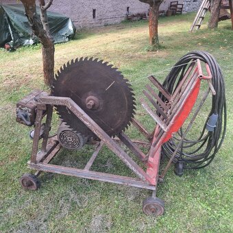 Cirkulár na drevo 7,5 KW - 5