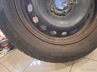 zimné Uniroyal 205/60 R16 - 5