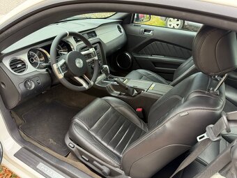 Ford Mustang 2014 V6 premium top výbava - 5