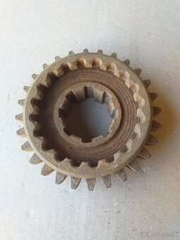 Dieli na Zetor 25 - 5