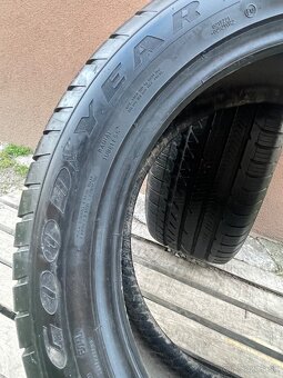 Goodyear 285/45 R20 celoročné - 5