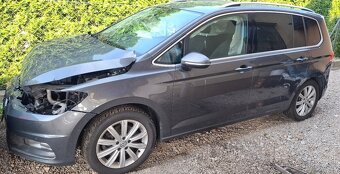 Volkswagen Touran - 5