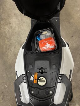Predám KEEWAY CityBlade 125 - garážovaný - 5