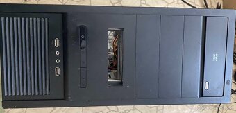 Predám stoloví pc bez ram amd 2 jadro z 500gb hdd bez os - 5