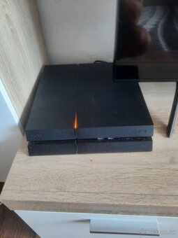 Ps4 slim - 5