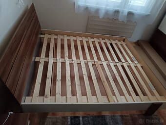 Manželská posteľ - 5