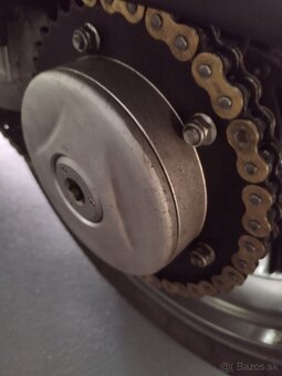 Aprilia Futrura RST 1000 - 5