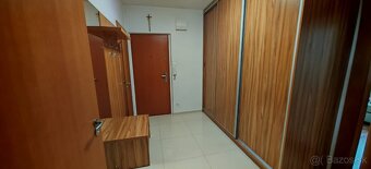 3 izbový krásny, veľký zrekonštruovaný byt - 5
